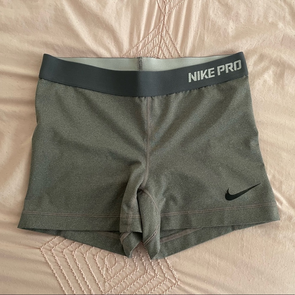 Nike - grey Nike pro spandex shorts